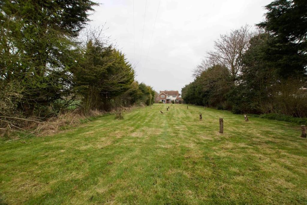 Spacious 5 Bed In The Countryside, Close To Frinton-On-Sea Kirby Cross Exterior foto