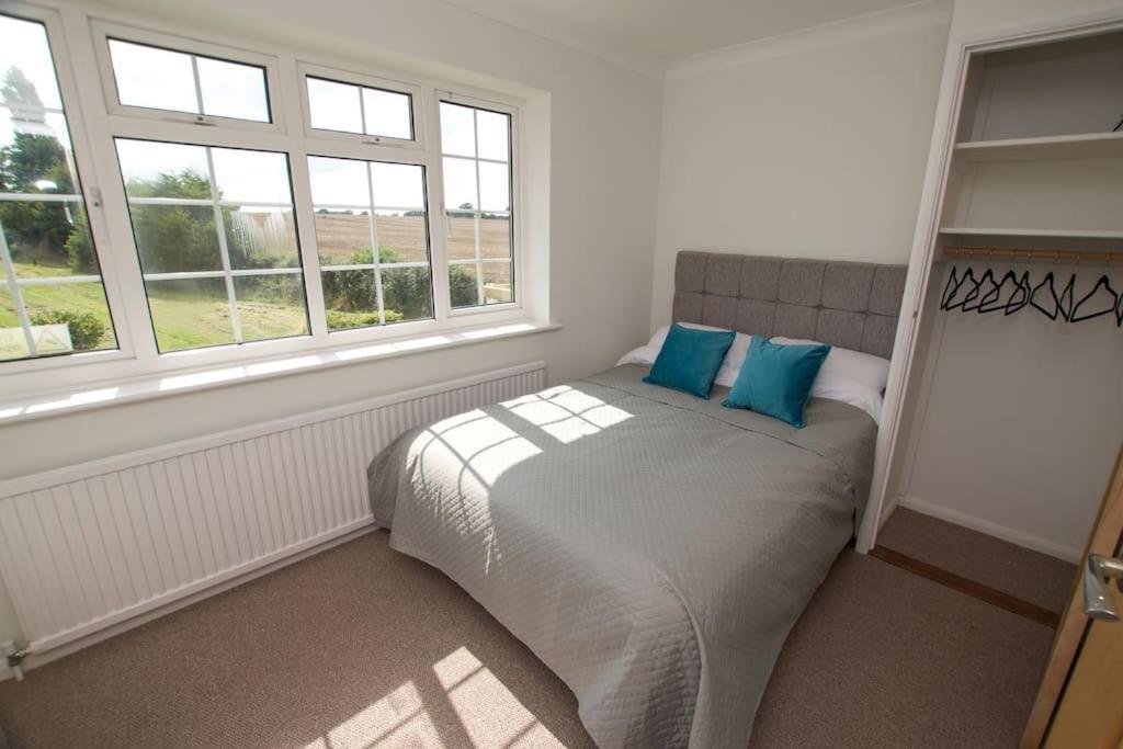 Spacious 5 Bed In The Countryside, Close To Frinton-On-Sea Kirby Cross Exterior foto