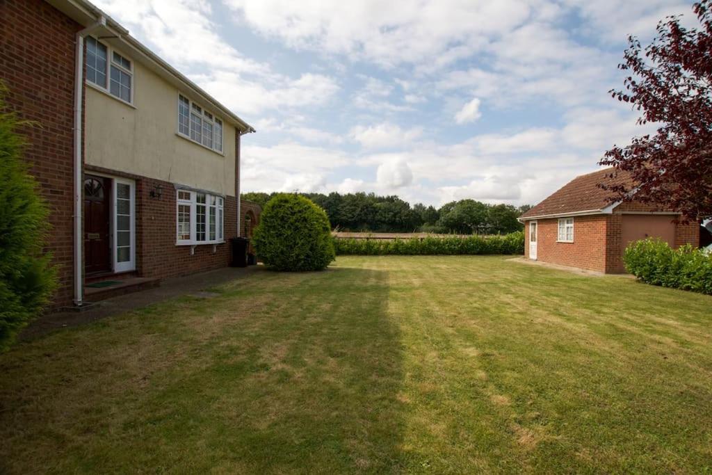 Spacious 5 Bed In The Countryside, Close To Frinton-On-Sea Kirby Cross Exterior foto